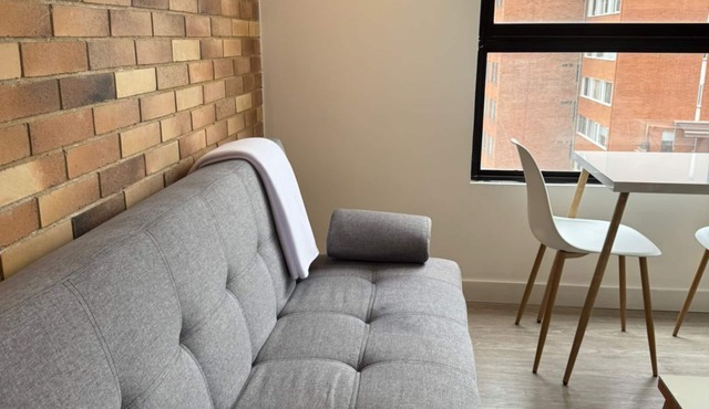 81 Charming 1-bedroom apartment in lovely Bogotá with WiFi, fitness room