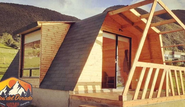 A cabin with the best view of Tomine Reservoir and the mountains in Guatavita