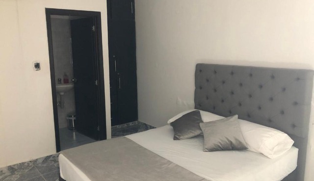 ApartaHotel La Ribera El Parnaso