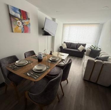 Apartamento 8 huéspedes centro de Pasto 3 habitaciones 2 baños