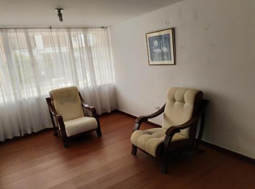Apartamento Amoblado, Duitama calle 11 No 37A-62 primer piso