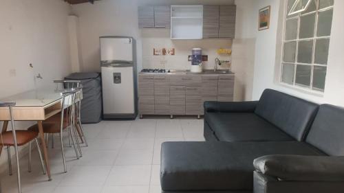 Apartamento con patio Toca Centro