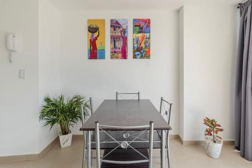 Apartamento en Laureles, con piscina y parquedero 401