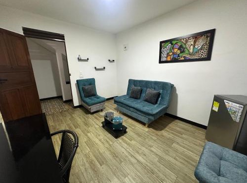 Apartamentos FM 202
