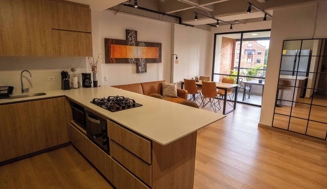 Apartment near Av. El Poblado. New/modern in Envigado