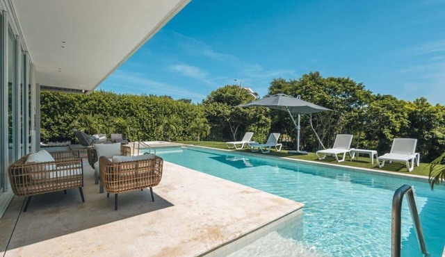 Apex Executive Apartments - Calablanca