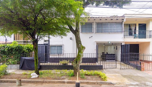 Ayenda Casa Impacto 66 in Cali