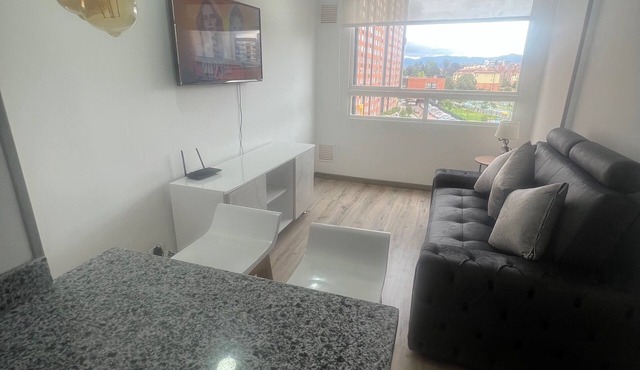 *Beautiful and comfortable apartment near the airport!