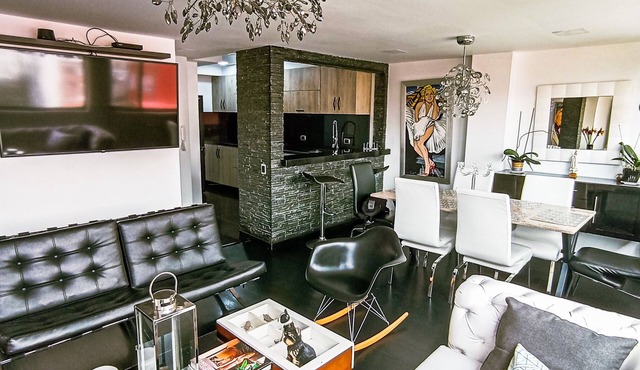 Beautiful and Spacious Apartment in Chapinero Bogota DC