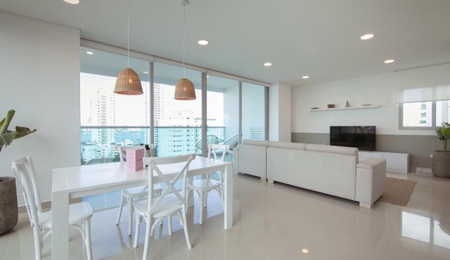 Breathtaking 2BR in Paradisiac Cartagena
