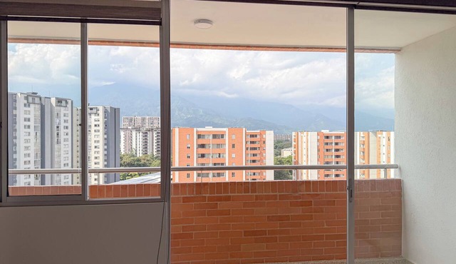 Breezy Ibagué Apt . 3 Beds, 2 Baths & Parking in Ibagué