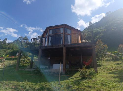 Cabaña al aire libre en Macheta Cundinamarca - Tiny House - Glamping Caelum