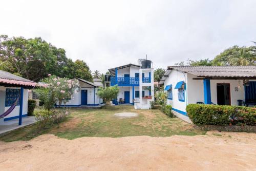 Cabaña con aire, camarote, hamaca, TV cerca al mar