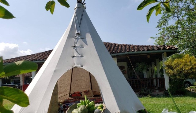 CABANA 4 PERSONAS - Ginebra glamping a 10 minutos de ginebra. in Ginebra