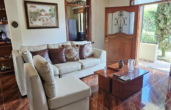 Casa campestre cerca de termales con WiFi y parqueadero