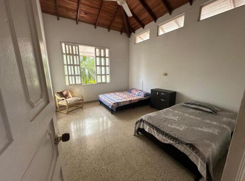 Casa campestre con piscina, jacuzzi y bbq