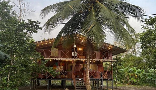 Casa Coral in Bahía Solano