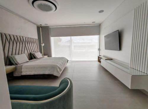 Casa de lujo en Girardot con piscina privada tipo resort