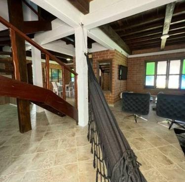 Casa en envigado ubicación perfecta para disfrutar de la naturaleza y la ciudad