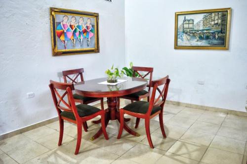 Casa Serrano - Calle Real 5
