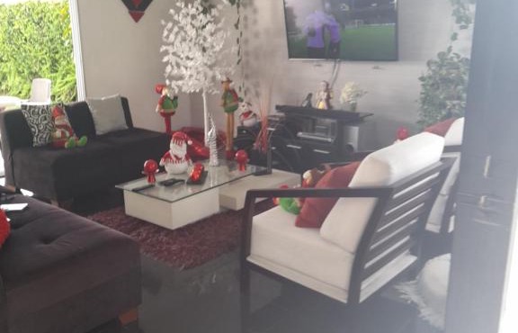CHALET PARA TU FAMILIA y