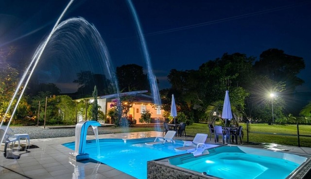 Chalet - private family estate near Parque del Café - Coffee Region. in Quimbaya