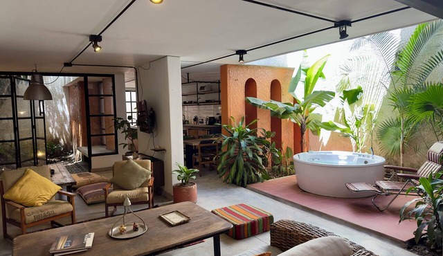 Colonial oasis in Laureles I Patios&Jacuzzi