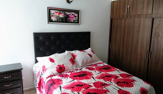 Comfortable apartment close to the metro station in Bello