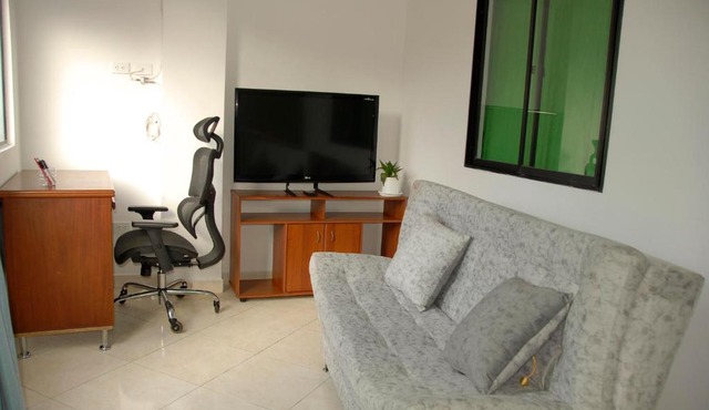 Comfortable Itagüí Stay in Itagüí