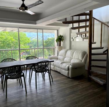 Duplex con jacuzzi y terraza privada