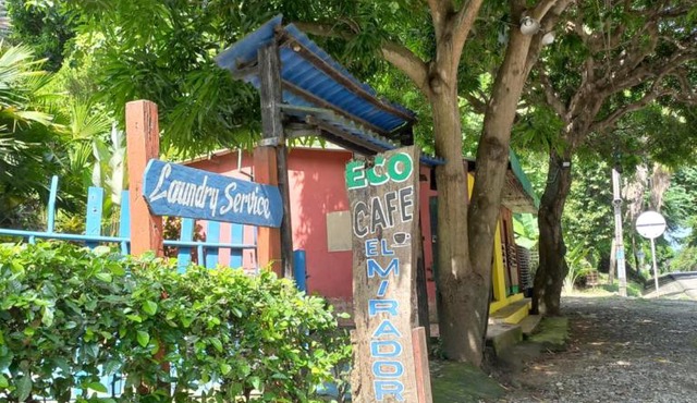 Eco-Cafe El Mirador