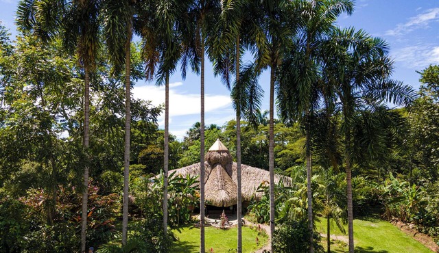 Eco-friendly structure, inspired by a Yarumo leaf, features five deluxe guest rooms ideal for couples, families, or small groups of up to four guests. in Restrepo