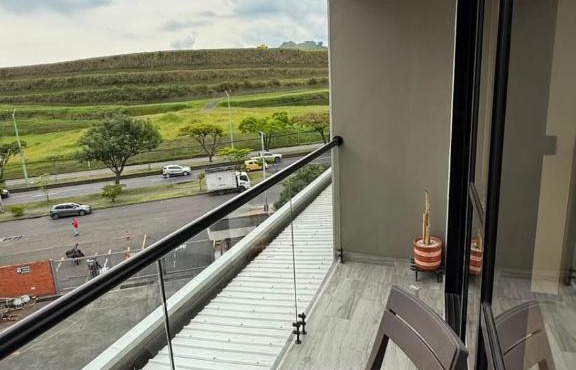 Epic Suites Pereira Balcón, Cama King, Parqueadero, Cerca a Unicentro in Pereira
