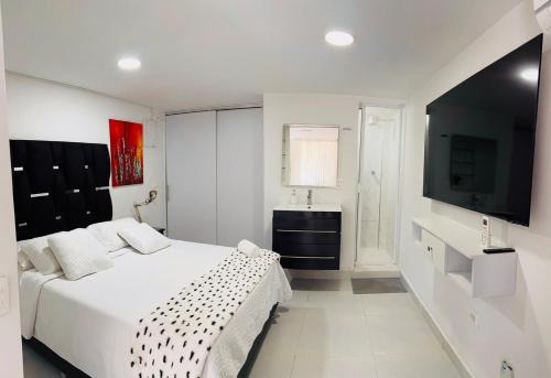 Estudio con buena ubicación y aire acondicionado