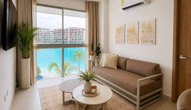 Family apartment overlooking the Crystal Lagoon Baia Kristal in Cartagena in Bolívar
