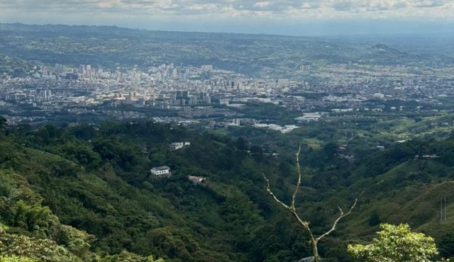 Finca Cafetera con Vista a las Montañas - Cerca de Pereira in Dosquebradas