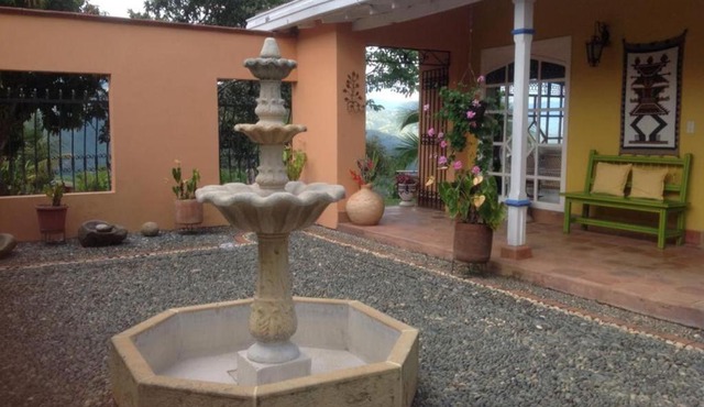 FINCA CAJA DE ORO, FREDONIA