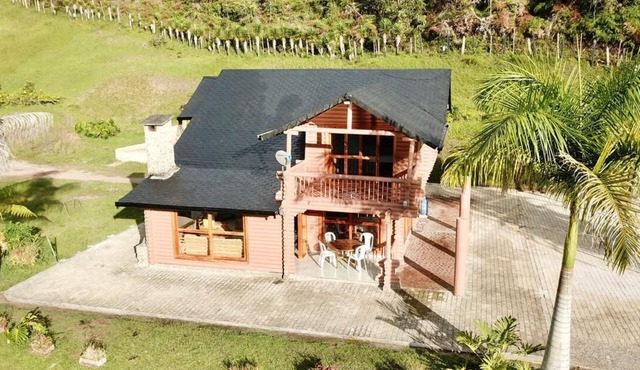 Finca La Corteza: A Relaxing Getaway in Guatapé in Antioquia