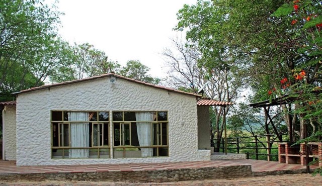 Girardot Cabañas - Balcón de Guabinal - Cabaña de 3 Habitaciones 3