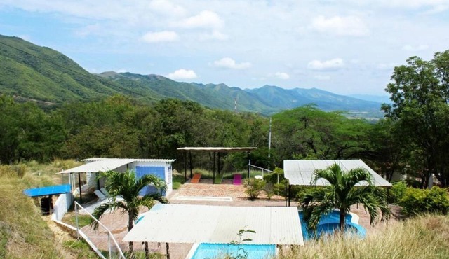 Girardot Cabañas - Balcón de Guabinal in Girardot