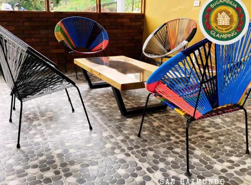 Glamping Bugambilia in Subía