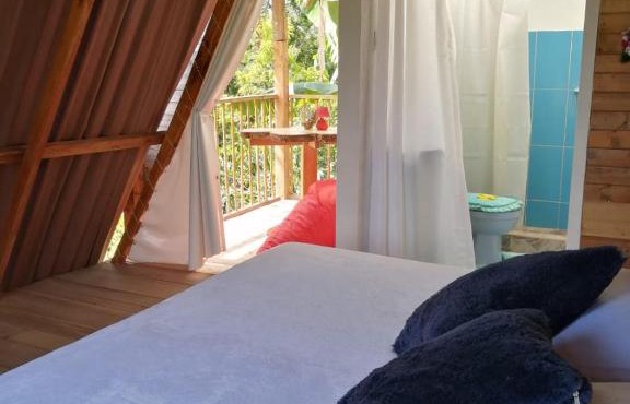 Glamping La Rivera Café
