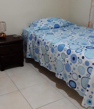 Habitaciòn Cambulos 3 in Cali