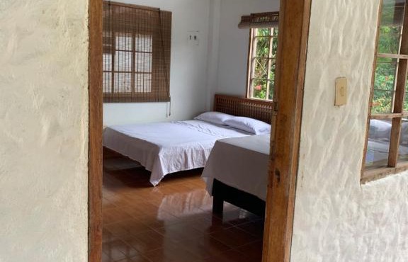 Hermosa Cabaña en Isla privada Prado Tolima