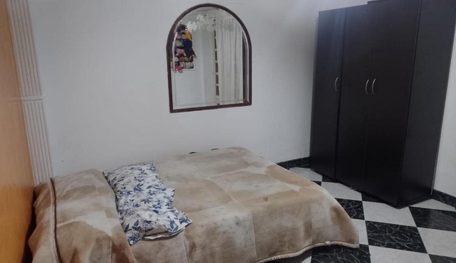 HERMOSA HABITACION FAMILAR CENTRAL