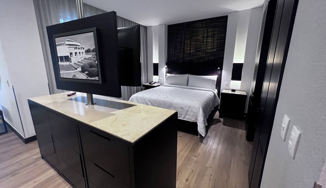 Holiday Inn Bogota Airport by IHG