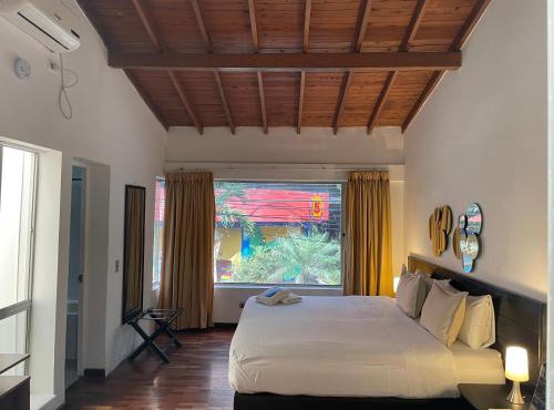 Hostal Lleras Calle 8