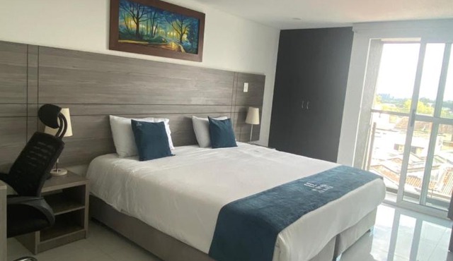 Hotel Business Center