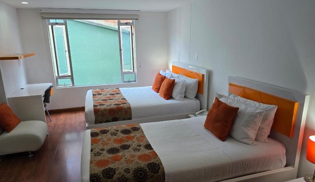 Hotel Castellana 100 Bogota By Hoteles Confort 80