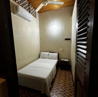 Hotel D'Mares